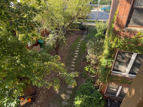 Tiny photo for 220 S Maple Avenue #42, Oak Park, IL 60302 (MLS # 12784214)