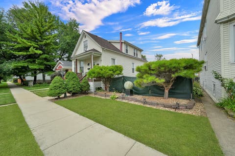 Tiny photo for 1410 Clarence Avenue, Berwyn, IL 60402 (MLS # 12732365)