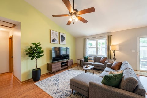 Tiny photo for 509 Wedgewood Trail, McHenry, IL 60050 (MLS # 12746516)