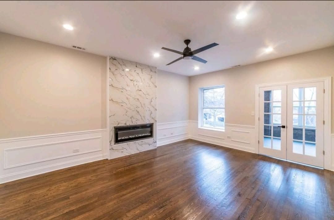 5824 S Michigan Avenue 2