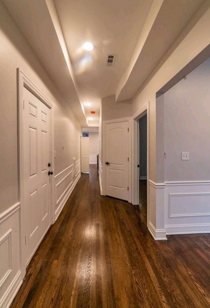 5824 S Michigan Avenue 2