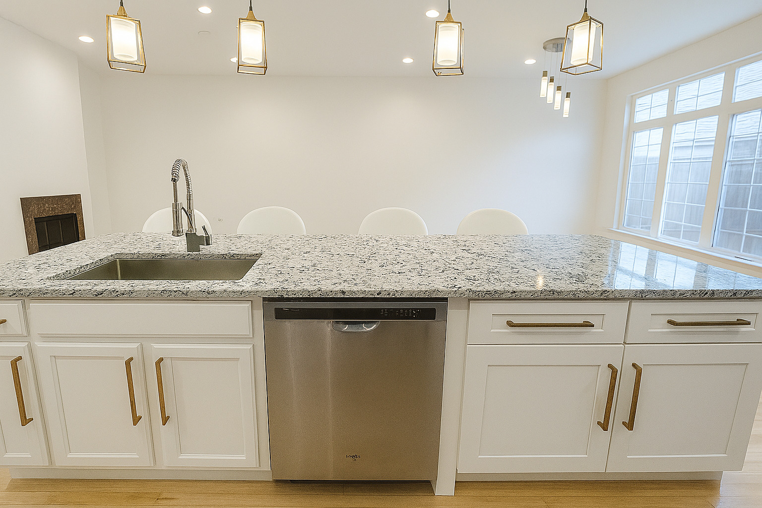 4253 Linden Tree Lane