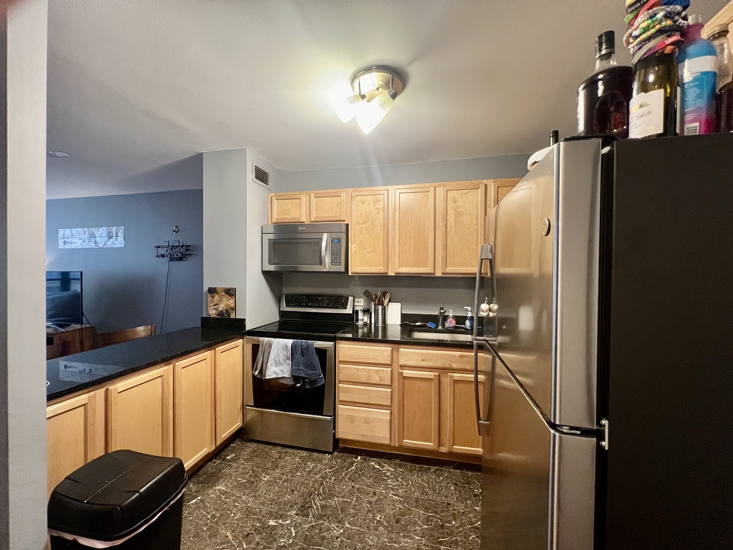 222 E Pearson Street 303