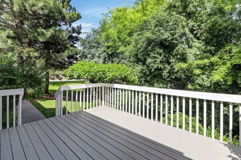 Tiny photo for 999 Willow Street, Itasca, IL 60143 (MLS # 12682781)