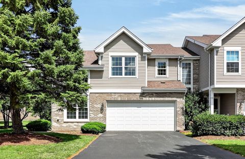 Tiny photo for 999 Willow Street, Itasca, IL 60143 (MLS # 12682781)