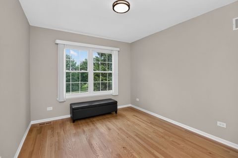 Tiny photo for 999 Willow Street, Itasca, IL 60143 (MLS # 12682781)