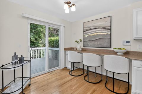 Tiny photo for 999 Willow Street, Itasca, IL 60143 (MLS # 12682781)