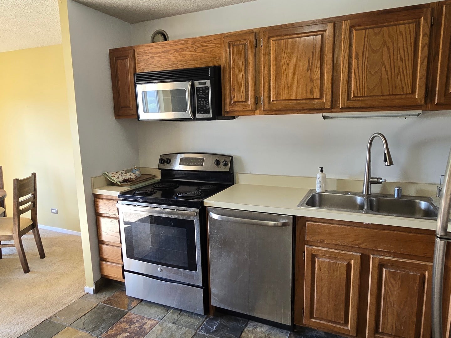 801 S PLYMOUTH Court 604