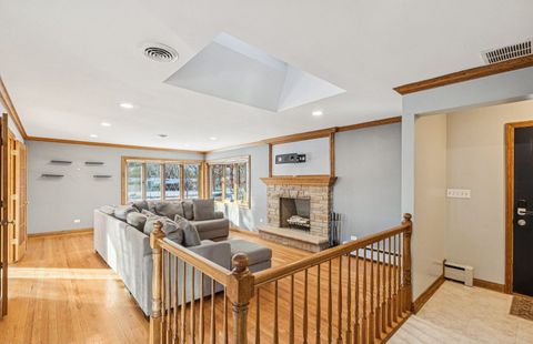 Tiny photo for 2945 S Scott Street, Des Plaines, IL 60018 (MLS # 12570165)