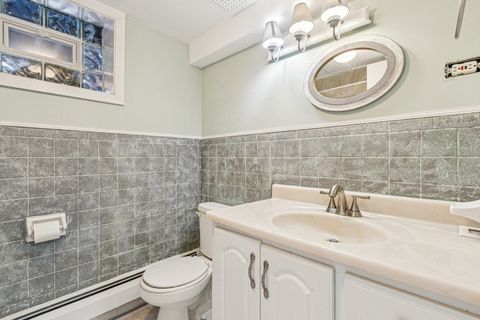 Tiny photo for 2945 S Scott Street, Des Plaines, IL 60018 (MLS # 12570165)