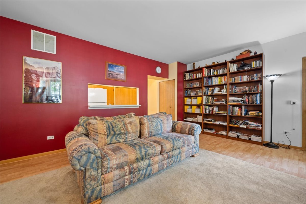 2936 STONEWATER Drive 2936