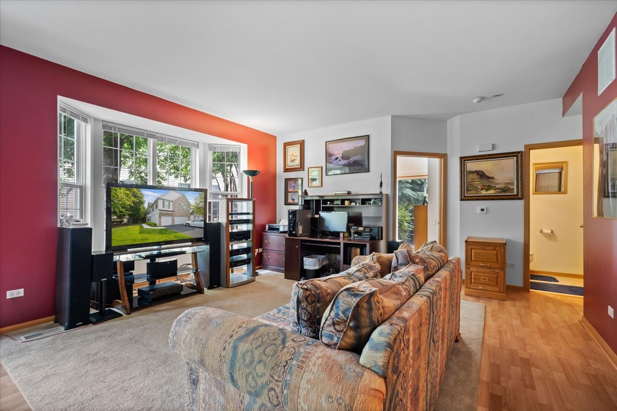 2936 STONEWATER Drive 2936
