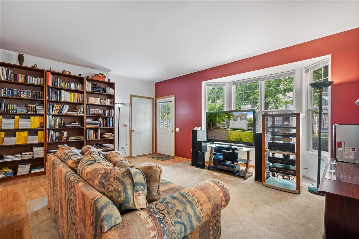 2936 STONEWATER Drive 2936