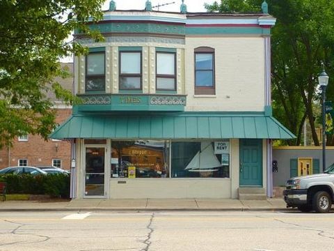 1 beds bed, 1 baths bath property at 263 center street 1, grayslake, IL 60030