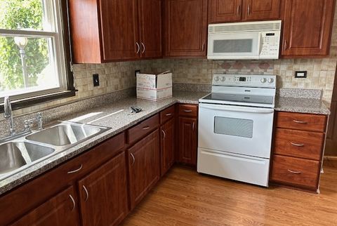 Tiny photo for 15W644 Patricia Lane, Elmhurst, IL 60126 (MLS # 12407362)