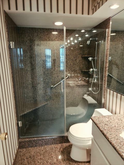 Tiny photo for 1560 N Sandburg Terrace #2901J, Chicago, IL 60610 (MLS # 12695155)