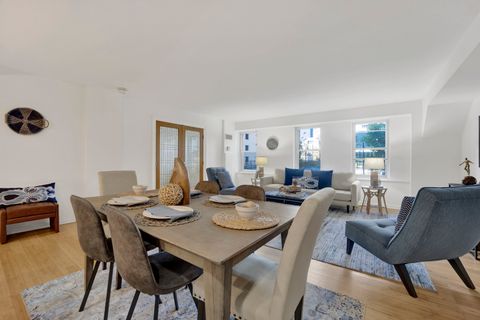 Tiny photo for 40 E 9th Street #609, Chicago, IL 60605 (MLS # 12536451)