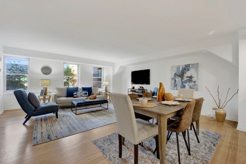 Tiny photo for 40 E 9th Street #609, Chicago, IL 60605 (MLS # 12536451)