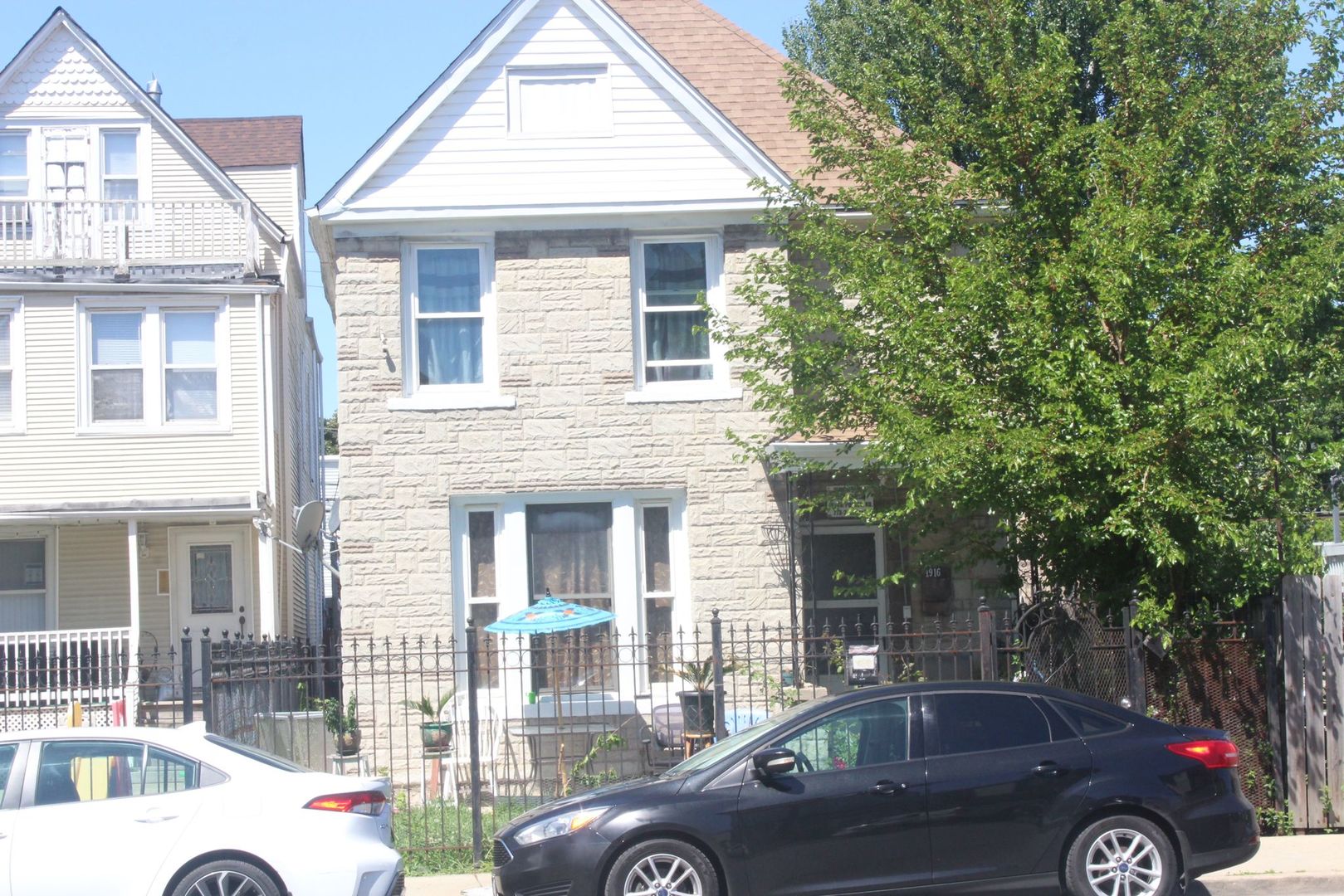 1916 N Pulaski Road