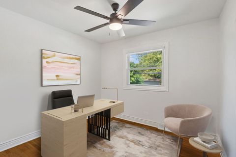 Tiny photo for 9001 E Prairie Road, Evanston, IL 60203 (MLS # 12692988)