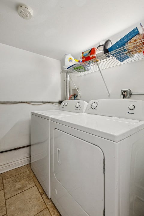 Tiny photo for 9001 E Prairie Road, Evanston, IL 60203 (MLS # 12692988)