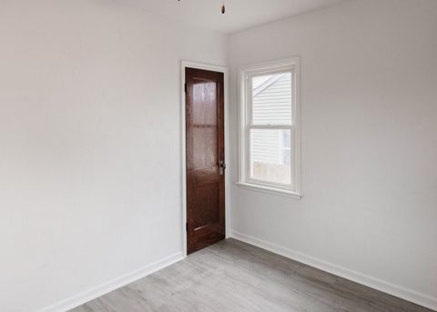 Tiny photo for 3219 Sunnyside Avenue, Davenport, IA 52802 (MLS # 12564826)