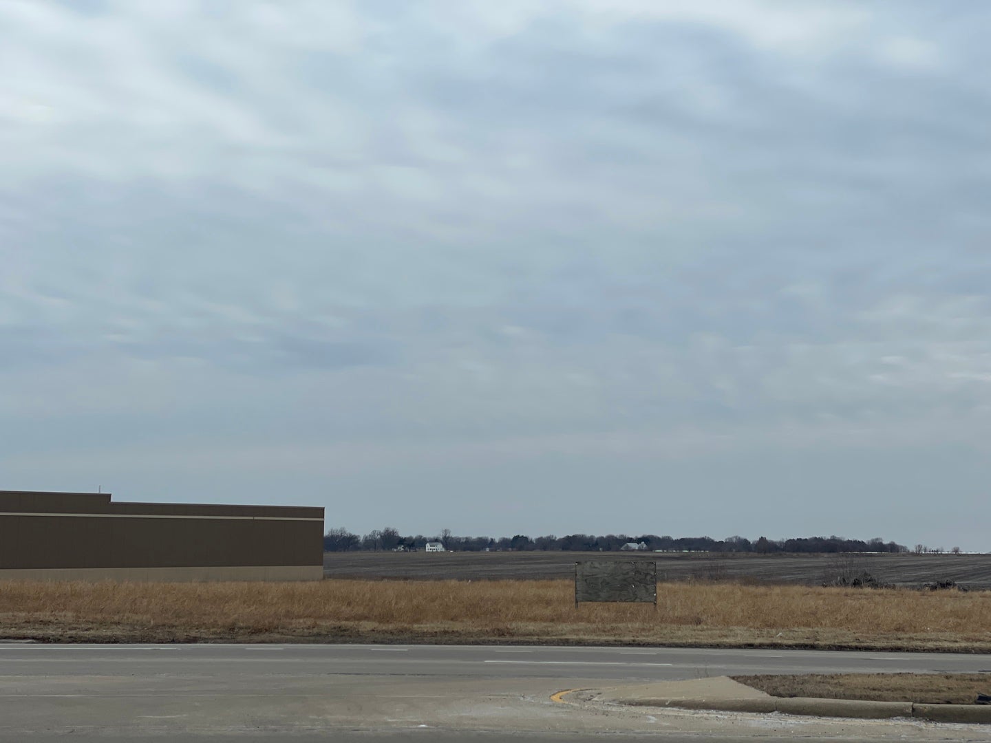 0 E Lincolnway