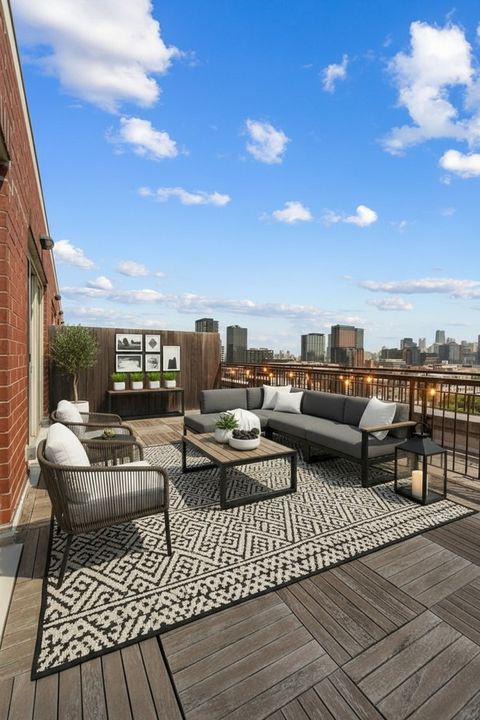 Tiny photo for 6 S Laflin Street #910, Chicago, IL 60607 (MLS # 12492882)