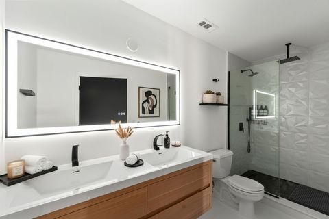 Tiny photo for 6 S Laflin Street #910, Chicago, IL 60607 (MLS # 12492882)