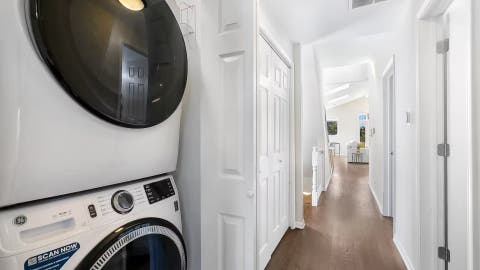 Tiny photo for 3511 N Seminary Avenue #3, Chicago, IL 60657 (MLS # 12710672)