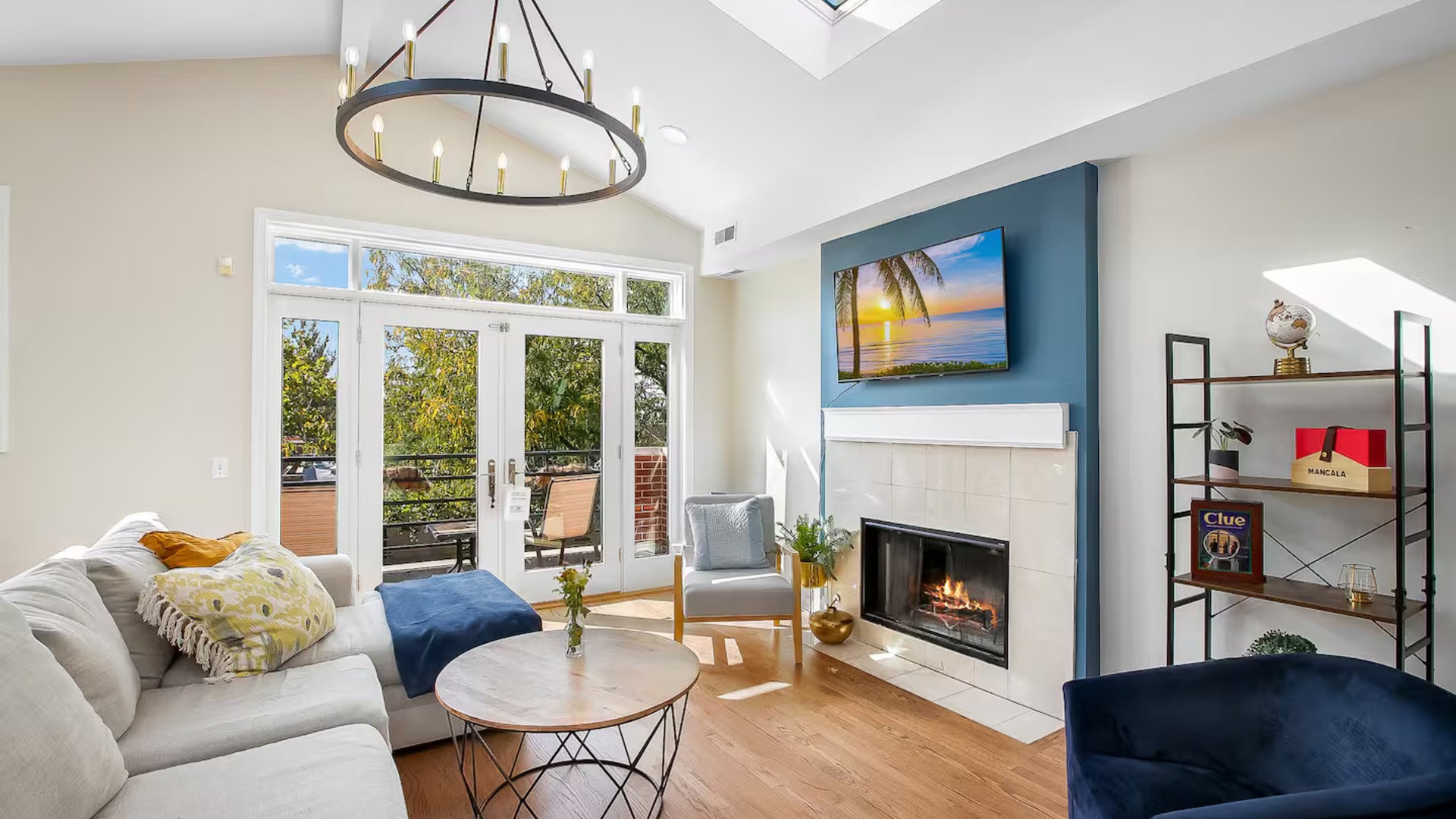 3511 N Seminary Avenue 3
