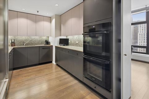 Tiny photo for 680 N Lake Shore Drive #1024, Chicago, IL 60611 (MLS # 12595322)