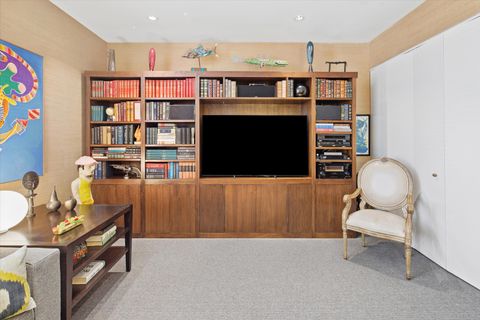 Tiny photo for 680 N Lake Shore Drive #1024, Chicago, IL 60611 (MLS # 12595322)