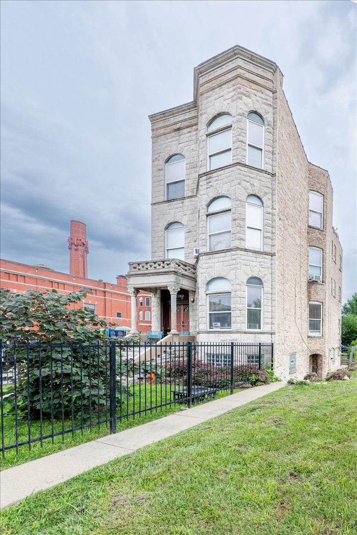 1635 S Christiana Avenue