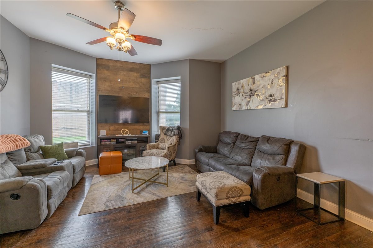 1635 S Christiana Avenue