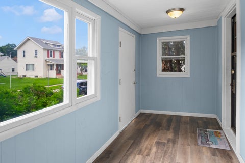 Tiny photo for 2113 Madison Street, Davenport, IA 52804 (MLS # 12688951)