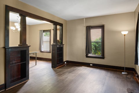 Tiny photo for 2113 Madison Street, Davenport, IA 52804 (MLS # 12688951)