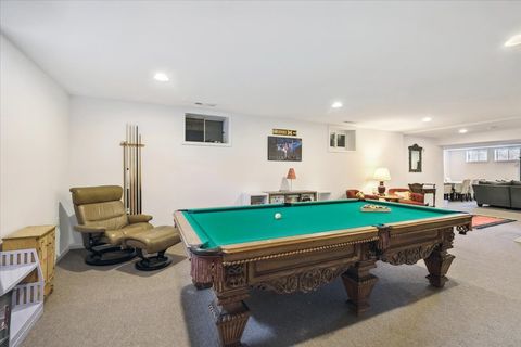 Tiny photo for 440 W Sheridan Place, Lake Bluff, IL 60044 (MLS # 12578353)