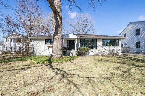 440 W Sheridan Place Lake Bluff IL 60044