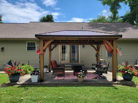 Tiny photo for 1101 Main Street, Carterville, IL 62918 (MLS # 12683153)