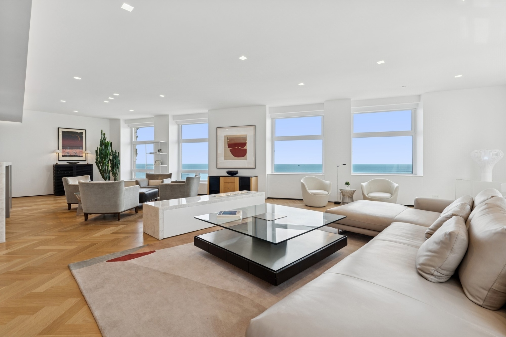 680 N Lake Shore Drive 1306