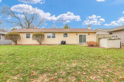 Tiny photo for 2302 Blackthorn Drive, Champaign, IL 61821 (MLS # 12524938)