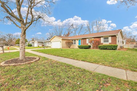 Tiny photo for 2302 Blackthorn Drive, Champaign, IL 61821 (MLS # 12524938)