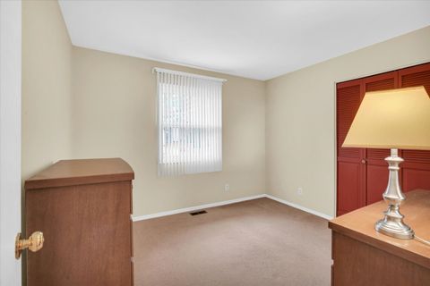 Tiny photo for 2302 Blackthorn Drive, Champaign, IL 61821 (MLS # 12524938)