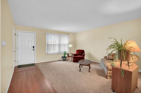 Tiny photo for 2302 Blackthorn Drive, Champaign, IL 61821 (MLS # 12524938)