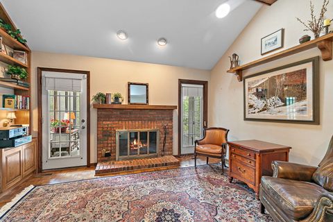 Tiny photo for 43 Ravenscraig Lane, Inverness, IL 60067 (MLS # 12480002)