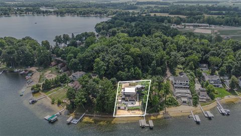 Tiny photo for 68448 Beechwood Drive, Dowagiac, MI 49047 (MLS # 12446212)