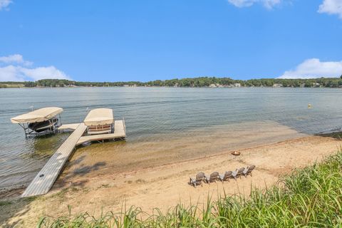 Tiny photo for 68448 Beechwood Drive, Dowagiac, MI 49047 (MLS # 12446212)