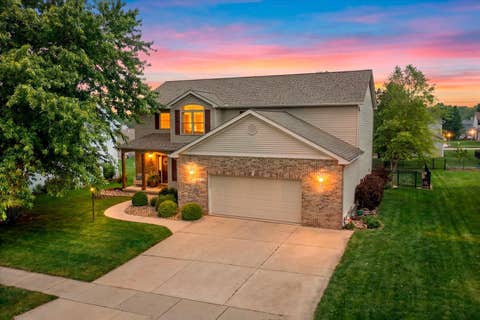 Photo of 704 Hawk Drive, Mahomet, IL 61853 (MLS # 12637525)