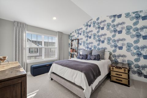 Tiny photo for 30W130 Wheeler Circle, Warrenville, IL 60563 (MLS # 12561967)